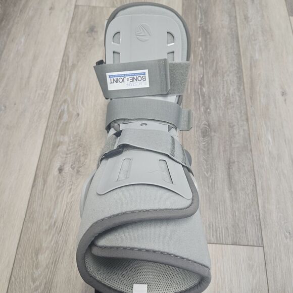 Breg Walker Air Pump Boot Genesis 3 Strap Supportive Unisex Size Medium Grey - Picture 4 of 7